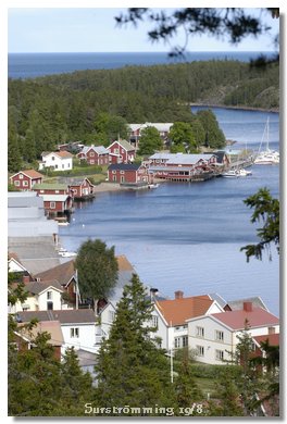 Utsikt från Lotsberget över Ulvöhamn